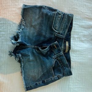 Joe’s jeans cutoff Jean shorts size 25